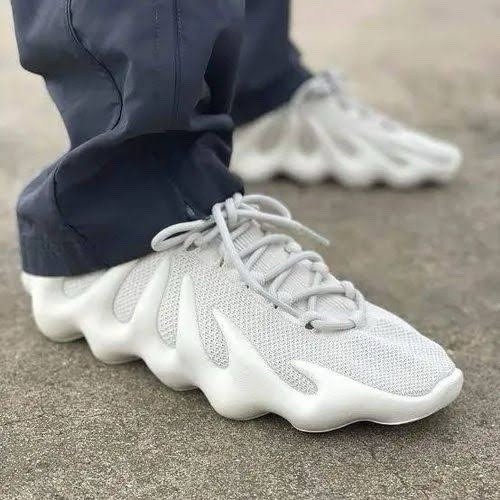 Adidas Yeezy 450 'Cloud White' US Mens 8.5, BRAND NEW With Tags (no Box) - Picture 11 of 13