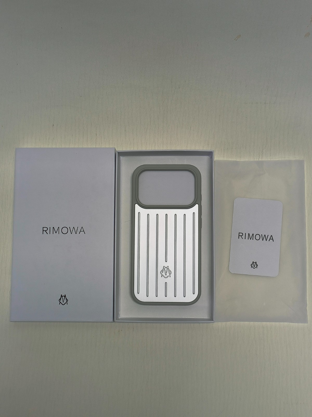 RIMOWA For Apple iPhone 17 Pro Max Silver Aluminium Phone Case
