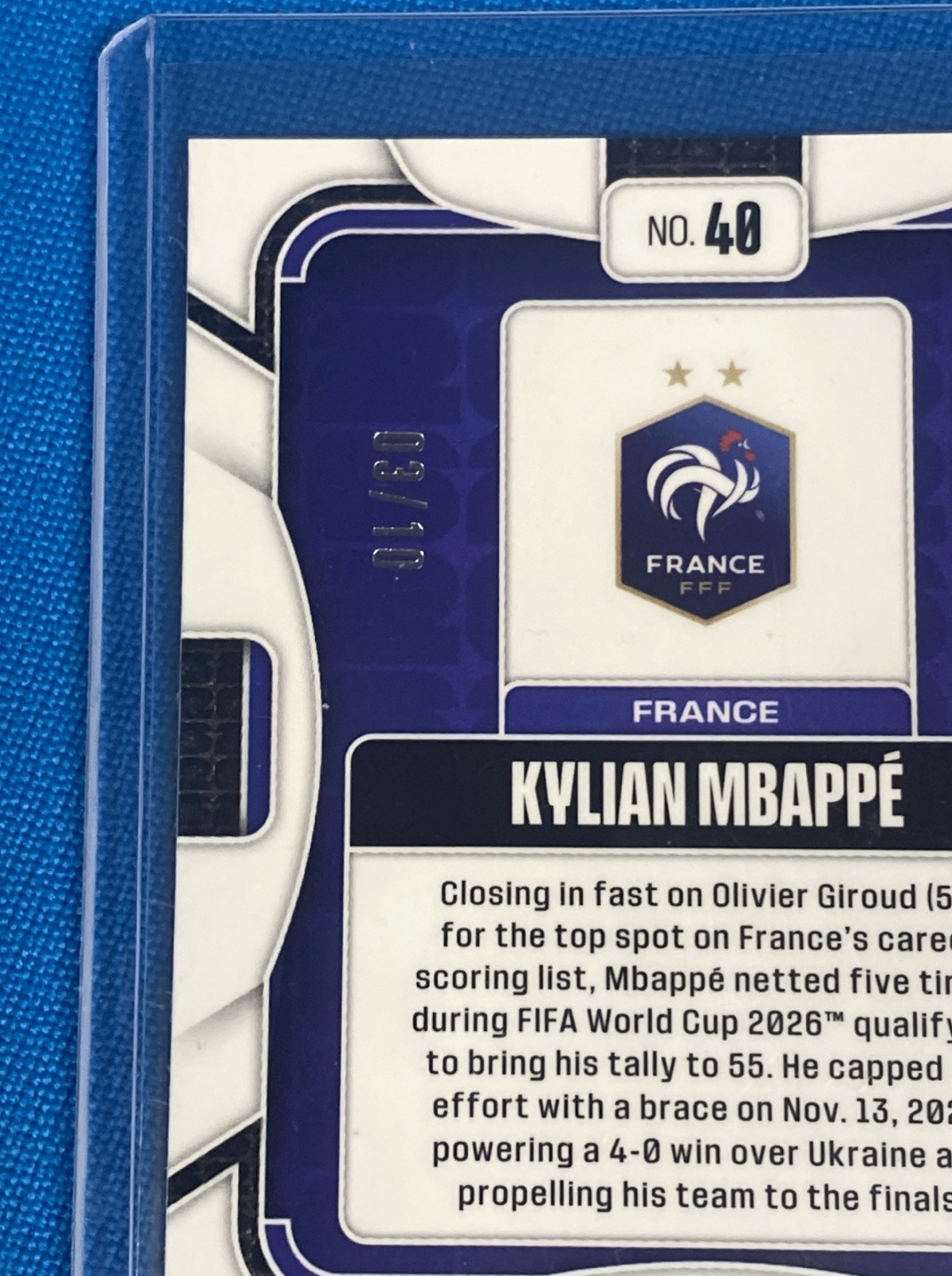 2026 FIFA Prizm #40 Kylian Mbappe 03/10 Gold Prizm Minor Indention On The Back view 8