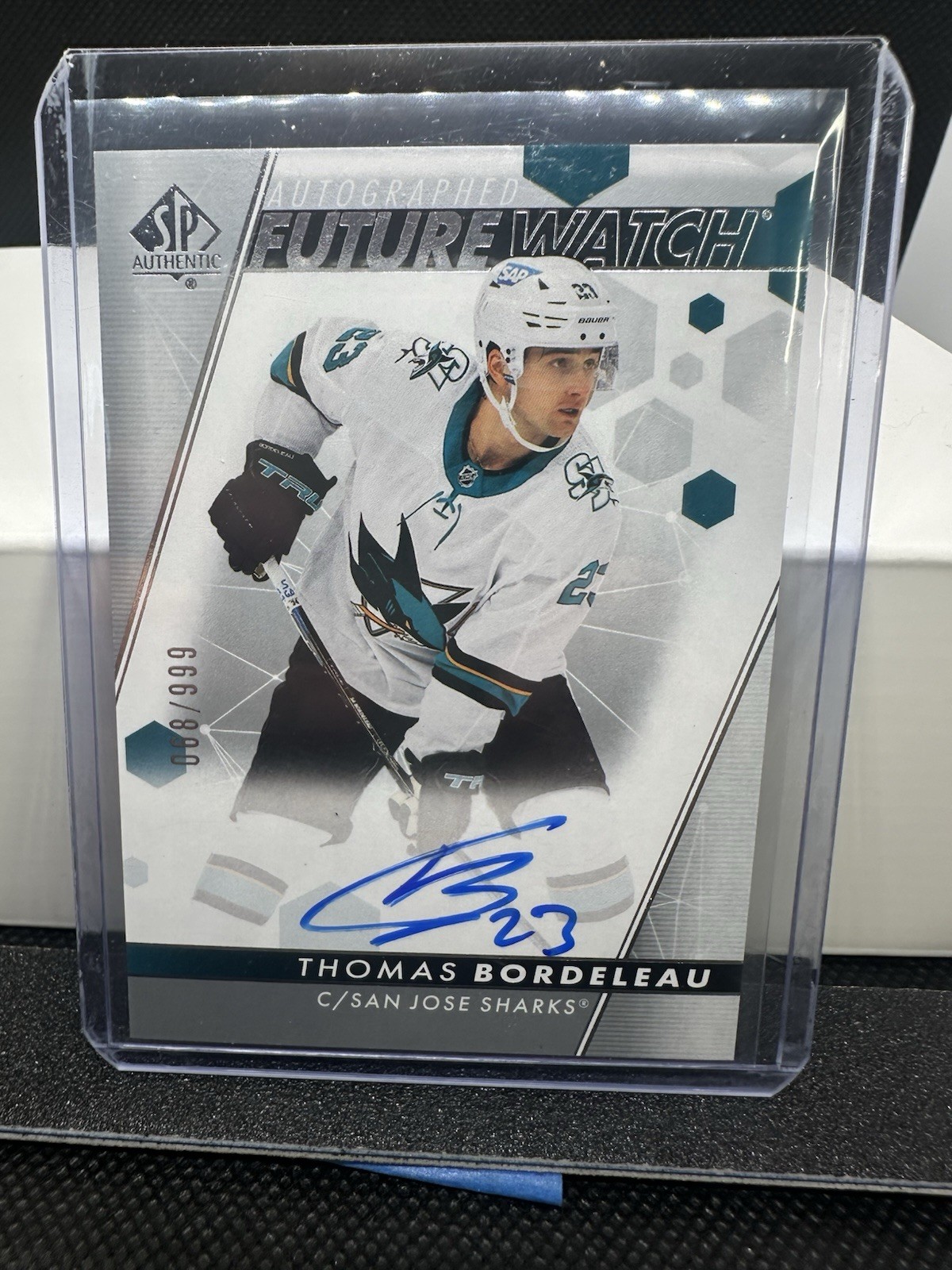 2022-23 SP AUTHENTIC FUTURE WATCH AUTO THOMAS BORDELEAU SAN JOSE SHARKS 68/999