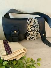 TORY BURCH SAWYER DOUBLE POCKET SHOULDER BAG EXC CONDITION