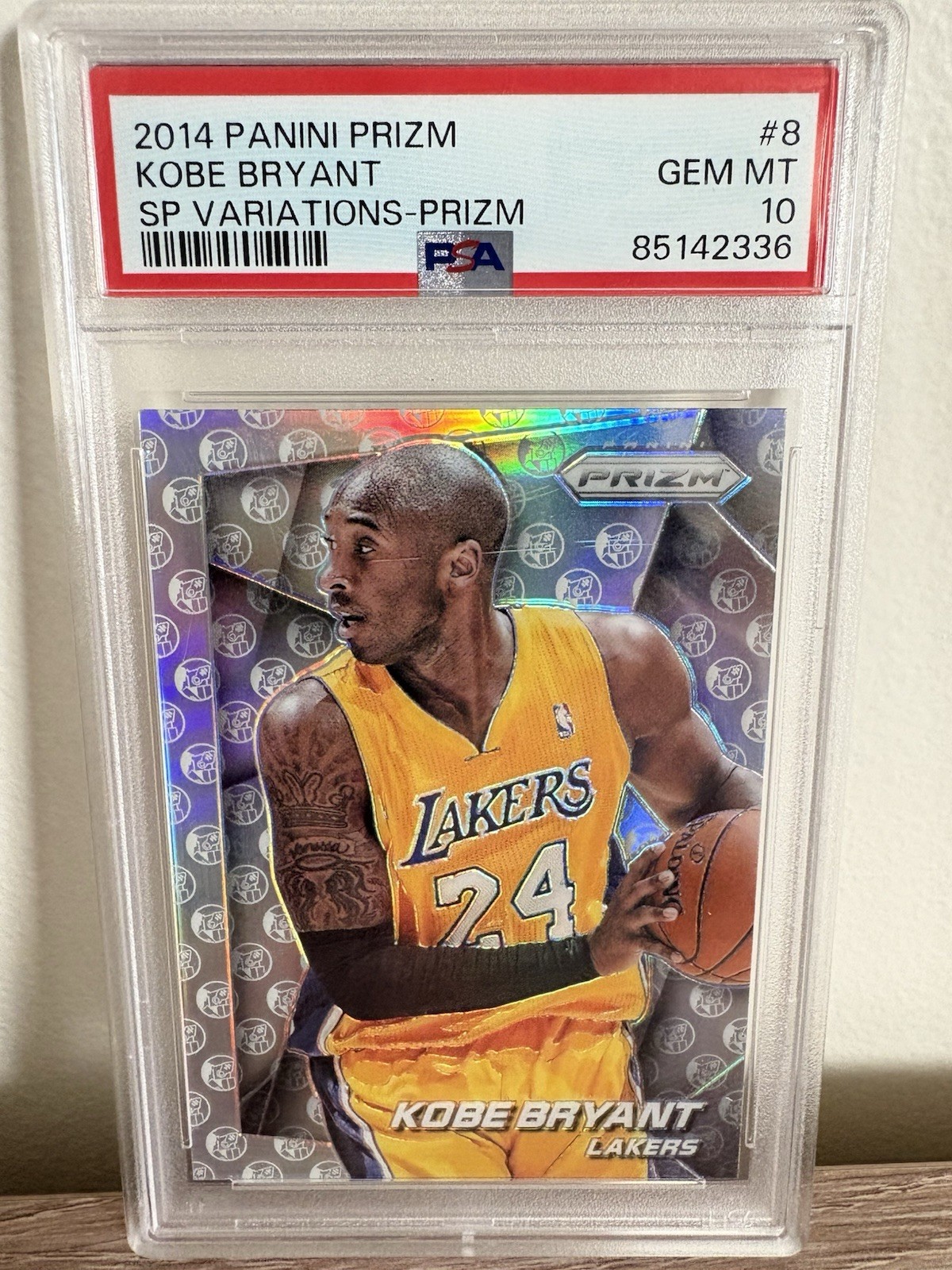 Kobe Bryant 2014 Prizm #8 Photo Variation Price Guide - Sports
