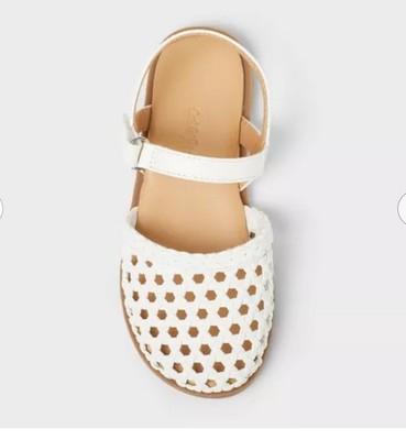 Cat & Jack White Makaya Size 5 Sandals