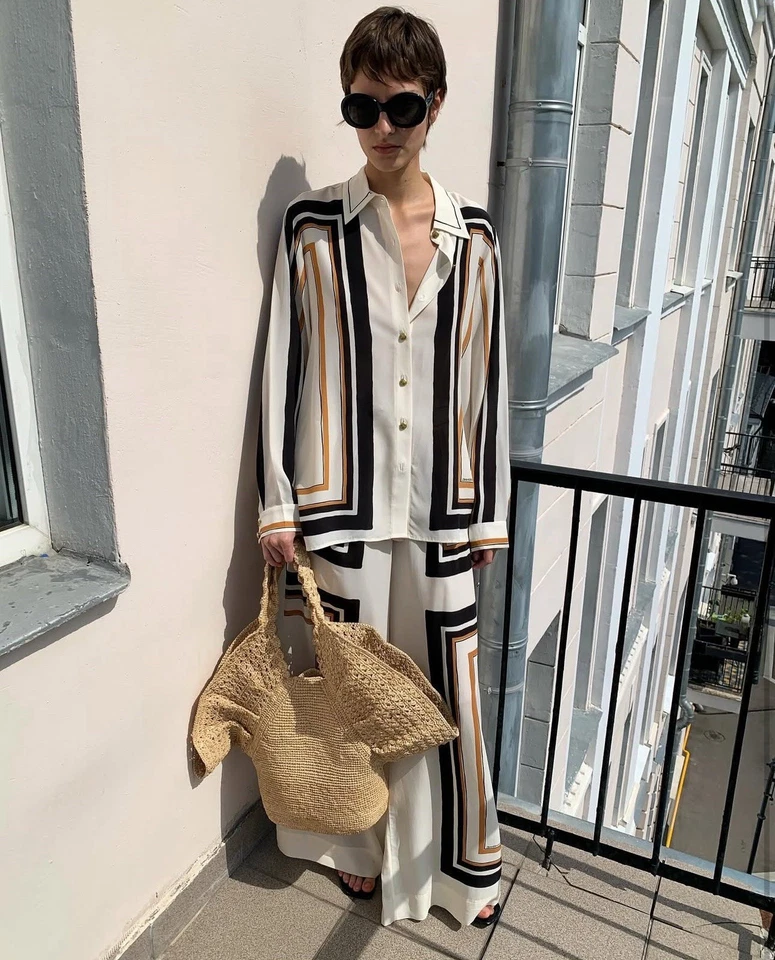 Conjunto Zimmerman Talla 0 / AU 8 / US 4 Camisa + Pantalones Rayas Pierna Ancha Resort Seda Foto 3 de 4