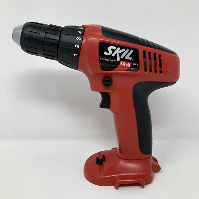Skil 14.4V Variable Speed Drill / Driver 0-700/min 2568-02  WORKS!  FREE 