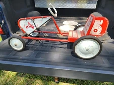 Vintage AMF Scat Car Junior Pedal Racer Drive Vintage Go Cart Scooter 