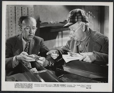 HOBART CAVANAUGH CHARLES WINNINGER in The Big Gamble '54 BUNDLES OF MONEY