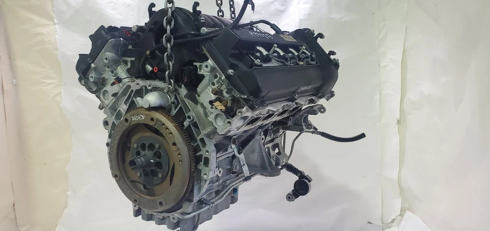 Cadillac XLR 2004 2005 motor OEM motor 4,6 L V8 tracción trasera 86 k 8 cilindros Foto 3 de 4