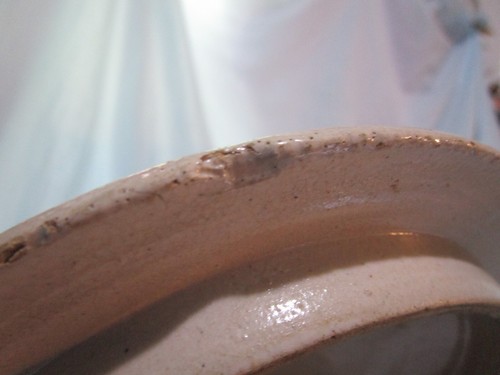 Vintage 7.5in Stoneware-Salt Glazed Crock with Top - Picture 3 of 8