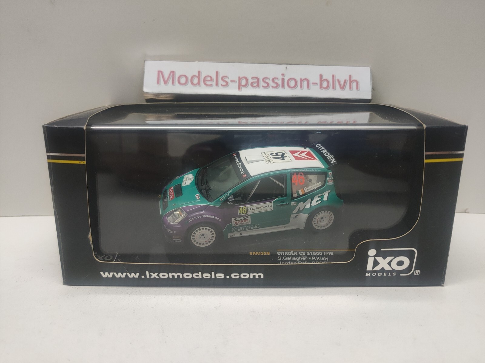 Foto 1 di 11