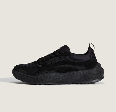 Vans UltraRange Neo 2.0 Schuhe in Triple Black alle Größen begrenzter Bestand