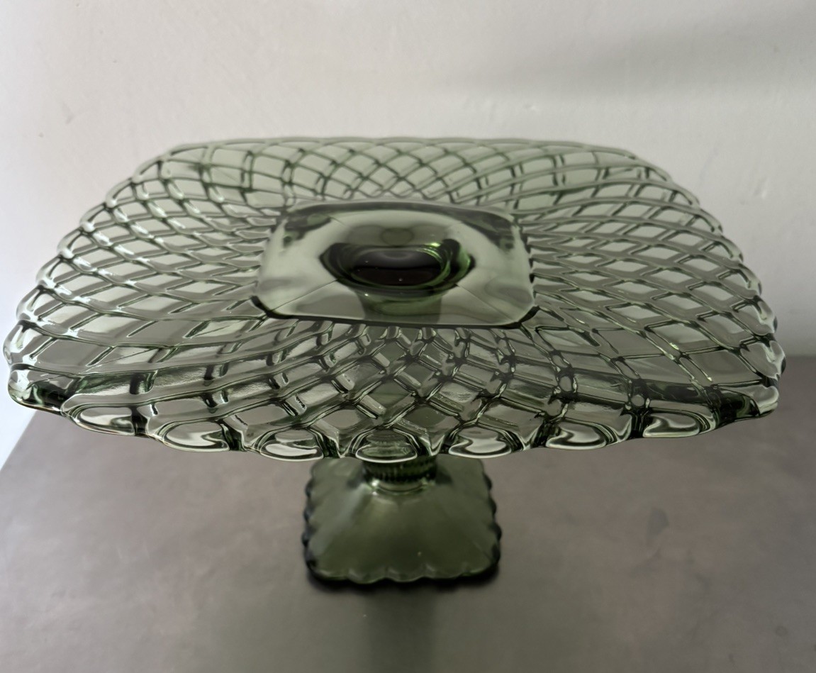 Vntg LE Smith TRELLIS 11” Pedestal Cake Plate Avocado Green FREE SHIPPING