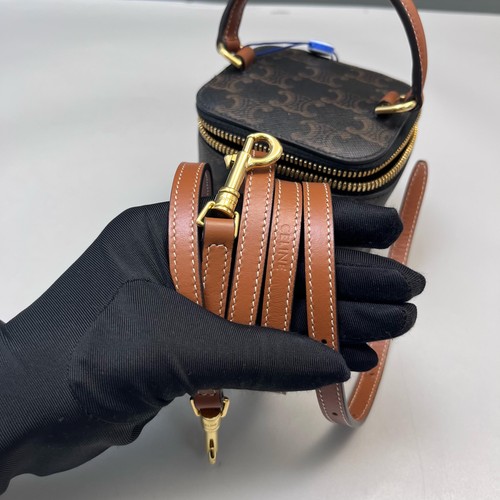 Celine Triomphe Monogram Adjustable Detachable Shoulder - Very Good #1E3I4FC - Picture 7 of 10