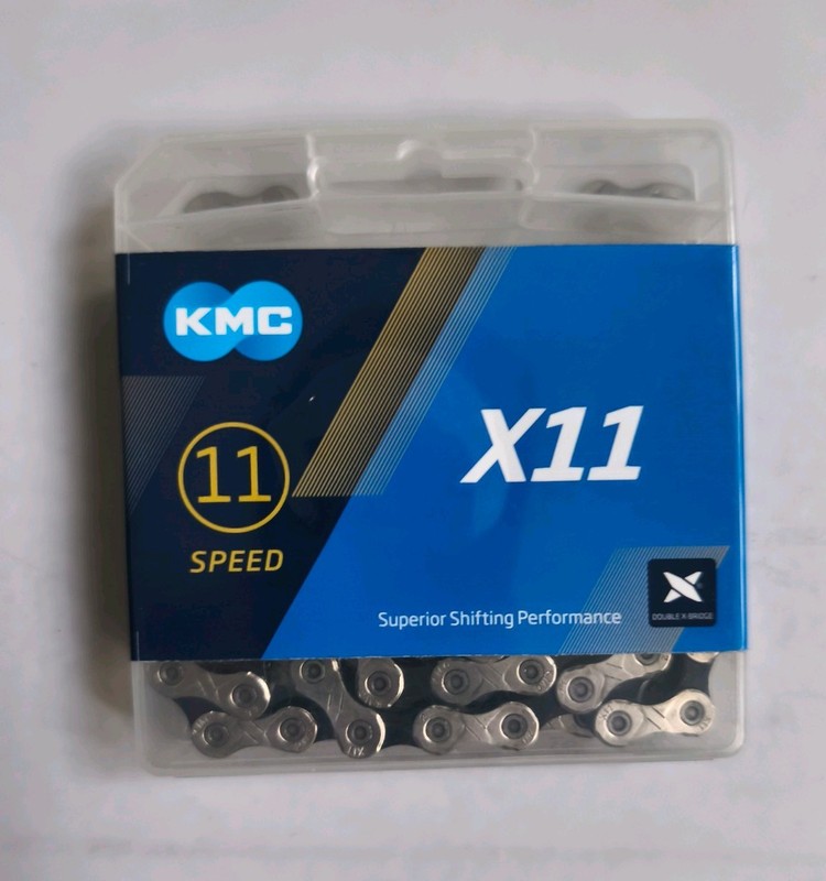 KMC X11 Silver/Black 114 Link 11 Speed Chain