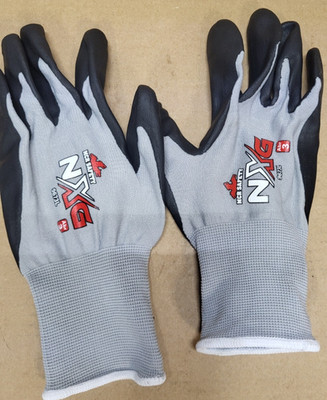 MCR Safety 9673L Economy Foam Nitrile Gloves - Large, Gray/Black (1 Dozen) New