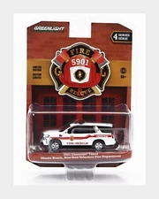 Greenlight 67050F Chevrolet - Tahoe Mastic Beach Fire Engine 2021 - White Red -