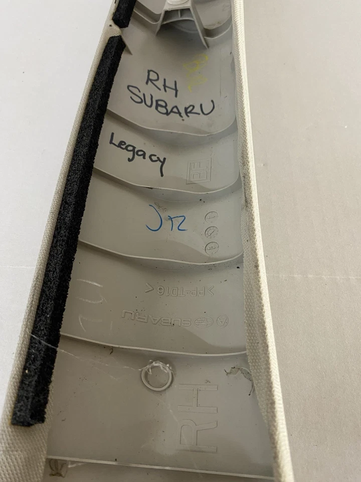 Subaru Legacy 2015 2016 2017 2018-19 pasajero derecho pilar A panel de ajuste beige OEM Foto 3 de 4