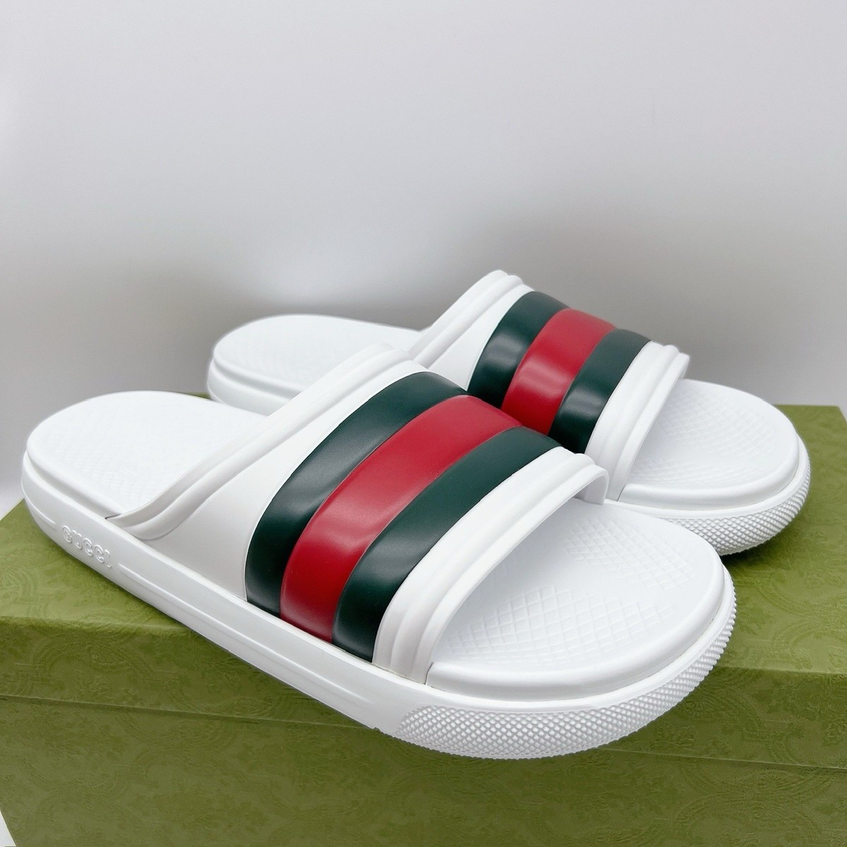 Gucci Men\'s Web ACE RUBBER Slide Sandals Pool White UK 13 US 13.5 NEW AUTHENTIC Gucci White Slide Sandals for Men for sale - eBay main image 3