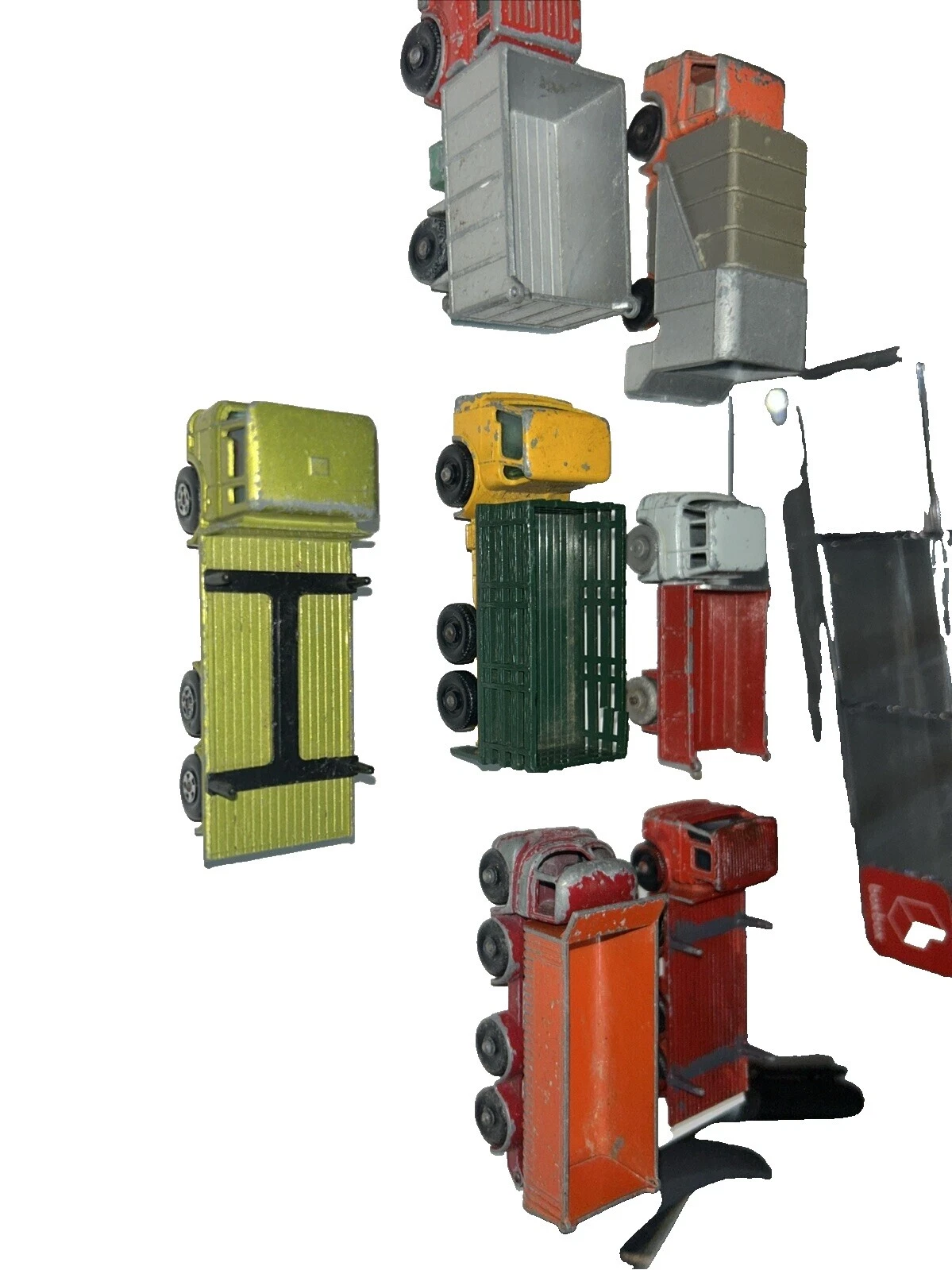 Matchbox 1:18 Scale Vintage Manufacture Diecast Cars, Trucks & Vans