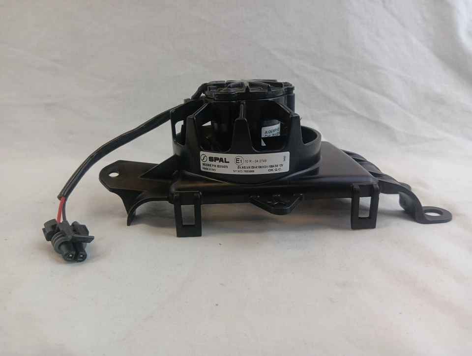 VENTILADOR DE RADIADOR ULTRA LIMITADO Harley davidson genuino 14-up electra glide 3e014075 Foto 4 de 4