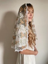 D Shape Embroidered Tulle Mantilla Veils Church Catholic Head Covering Gold Edge
