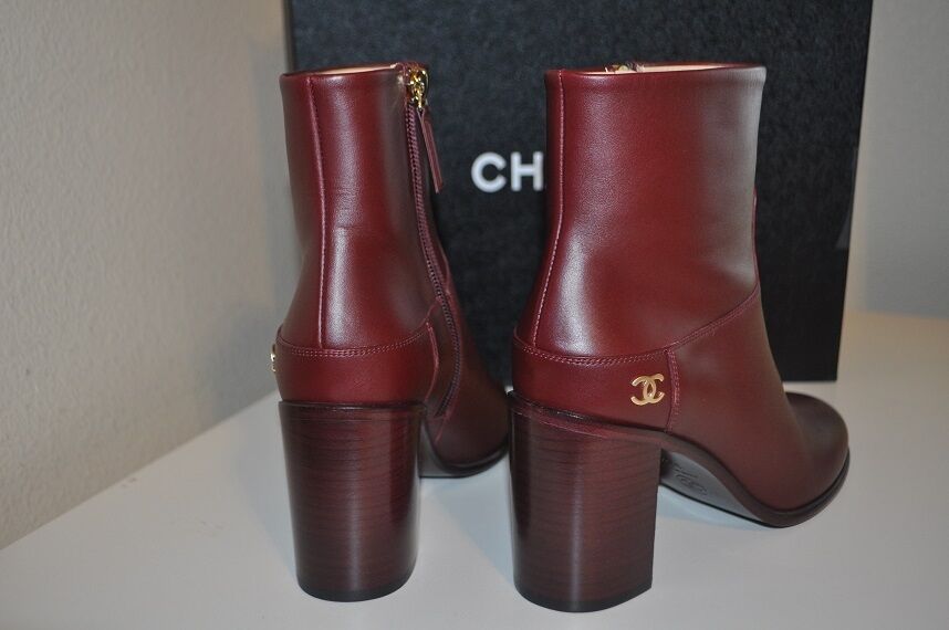 NIB CHANEL 16A Burgundy Leather CC High Block Heel Short Ankle Boot Bootie  35.5