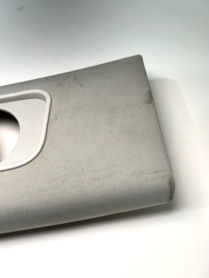 Volkswagen Passat V6 GLX 2001 2005 lado del conductor izquierdo superior centro pilar B moldura  Foto 4 de 4