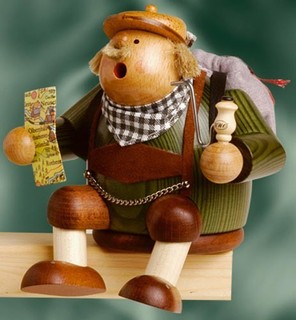 KWO Räuchermann Kantenhocker Tourist – Erzgebirge – neu & OVP 21643 Fachhändler