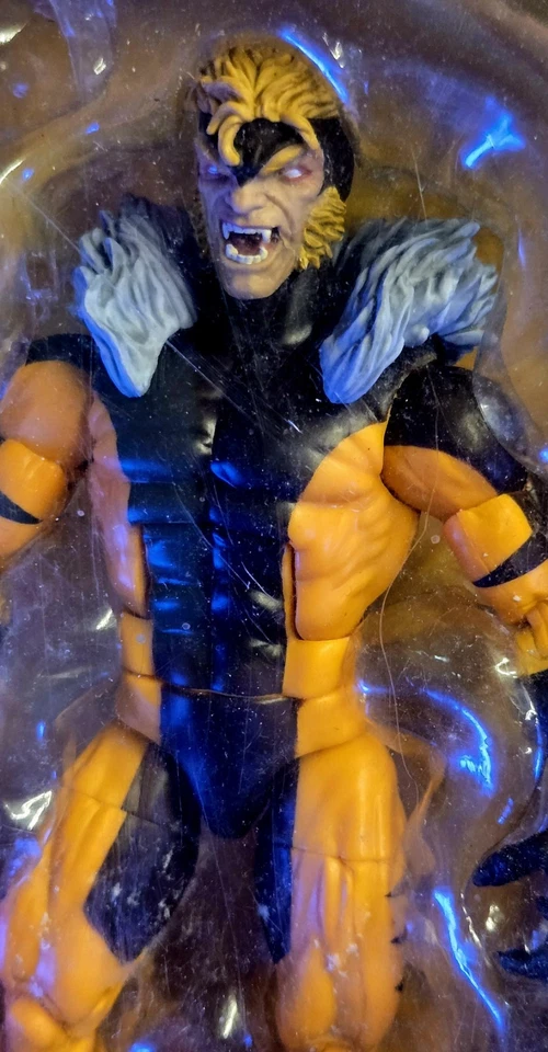 6-дюймовые экшн-фигурки Marvel Legends Wolverine & Sabretooth Apocalypse Wave без BAF - Изображение 2 из 4