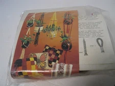 Vintage Artcraft Concepts Brown Stickloom Planter Hanger Kit 1401