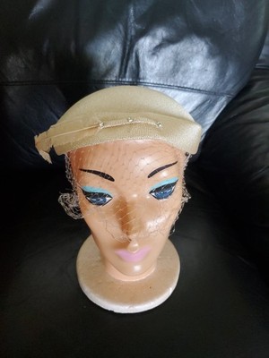 Hollywood Voque Vintage Hat  Facinator