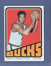 1972-73 Topps Basketball ~ Oscar Robertson ~ Card #25 ~ EM/NM