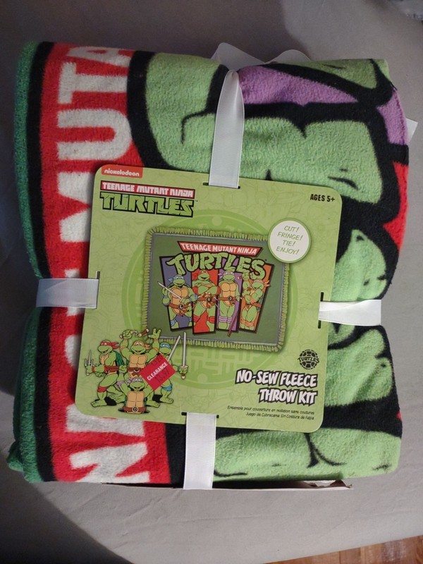 Nickelodeon Teenage Mutant Ninja Turtles 2016 Springs Creative No-Sew Fleece