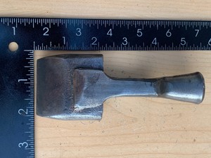 1 1 2 oblong leather punch