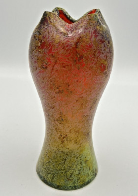 Loetz Phänomen Genre Vase Red Green Iridescent Bohemian Art Nouveau c1900