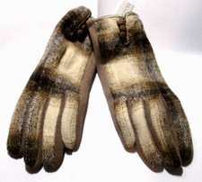 NWT -Women's Gloves -Plaid Knit Brown - W/Buttons - Stretch