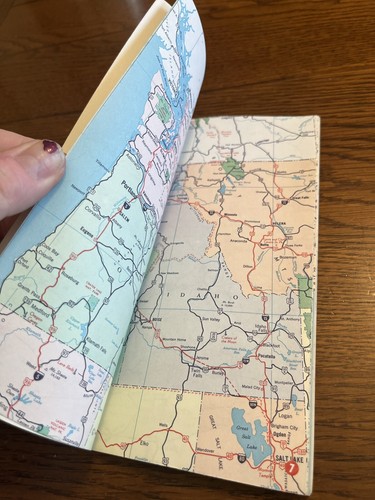 1962 Edition Esso Pocket Atlas of the United States Oil Gas Road Map - Picture 7 of 7