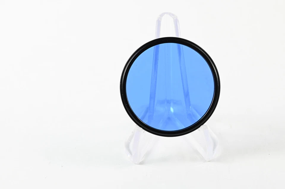 Canon 52mm Blue 80A Filter #G250 - Image 4 of 4