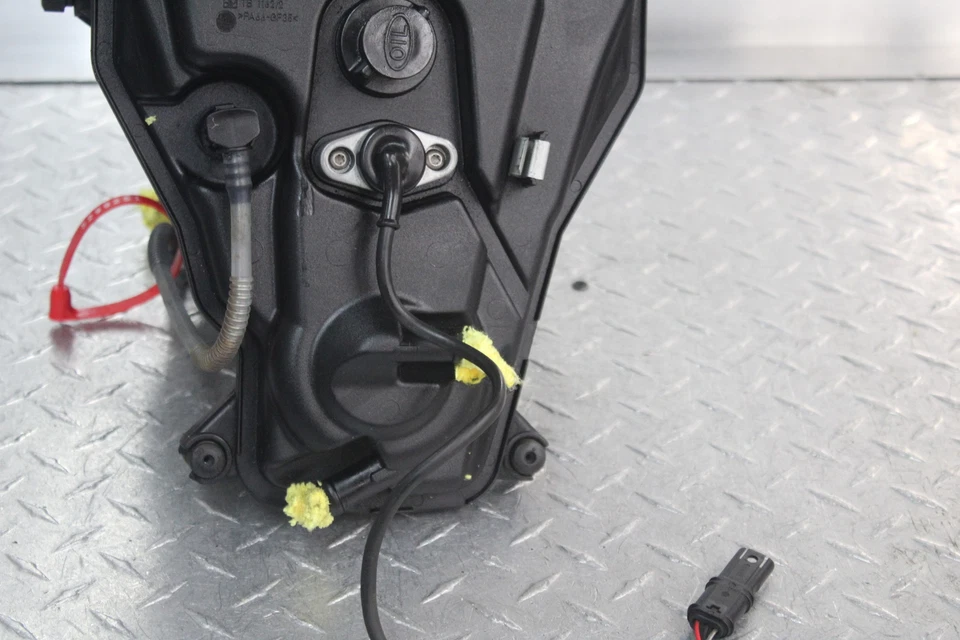 BMW K1300GT 2010 tanque de aceite 17218529840 Foto 3 de 4