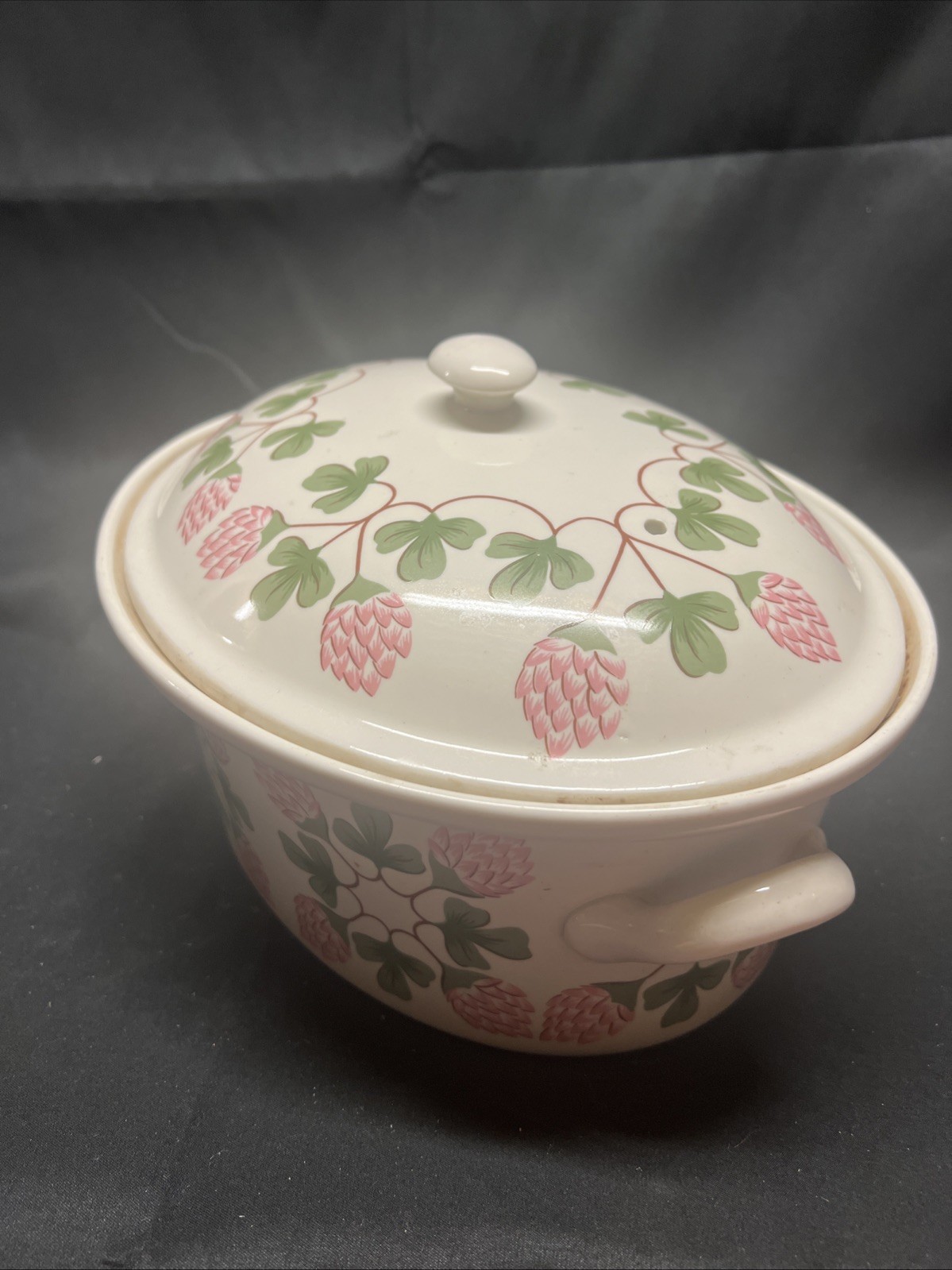 RARE Hall China Company VTG Pink Clover Oval Casserole dish # 103 US