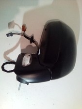 Retroviseur droit (ou coque) Peugeot 3008