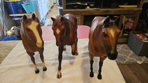 Breyer Horse  Lot of 3 , Brown 