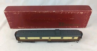 Rivarossi CIWL Baggage Car 2565 HO scale DC