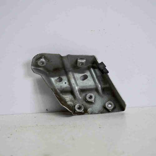 VW TOUAREG 7P5 Kotflügelhalter vorne rechts 7P6821152A 3.0 Diesel 180kw 3269799