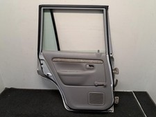 Porte arrière et accessoires Mazda DEMIO