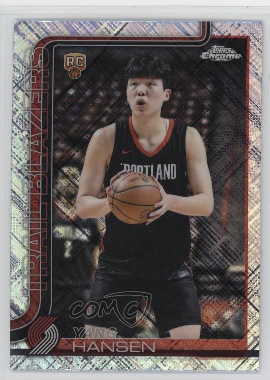 2025-26 Topps Chrome Skylight Refractor Yang Hansen #266 5u3