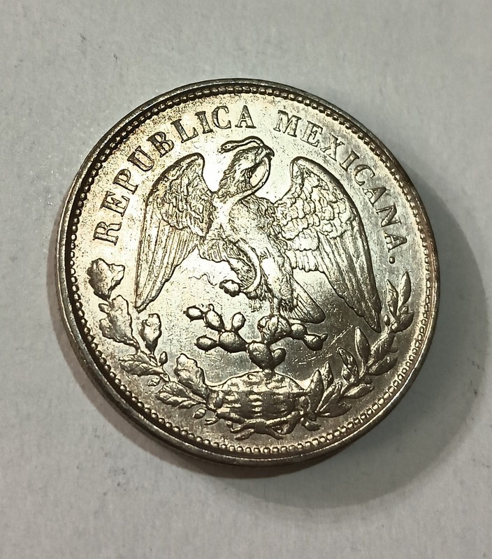 1901 Mexico SECOND REPUBLIC Peso KM# 409.2 xf 90% Silver