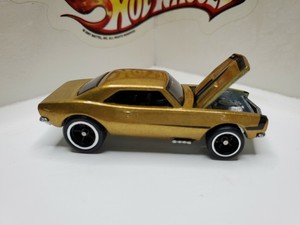 67 camaro gold hot wheels