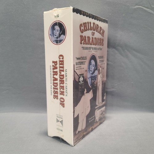 Children Of Paradise 2 VHS Set Marcel Carne Les Enfants Du Paradis RARE EDITION - Picture 2 of 9
