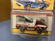 NEW COLLECTORS NATIONALS HW MONGOOSE HEAVY WEIGHT tow. Truck red 